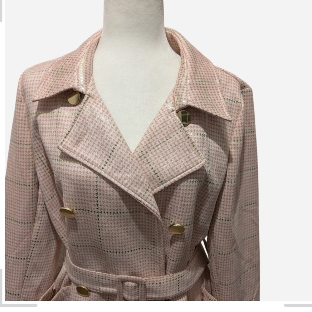Alice Blue Taupe Garment - Picture 5 of 12